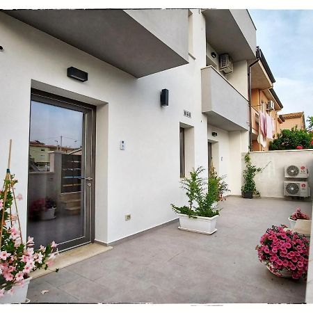 16Miglia Hotel La Caletta Eksteriør billede